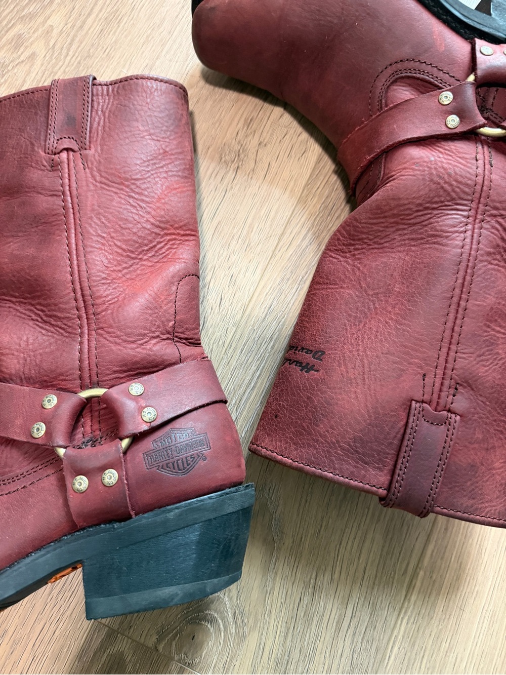 vintage Harley-Davidson Women's Burgundy Leather Harness Boots size 8/8.5 - Picture 3 of 6